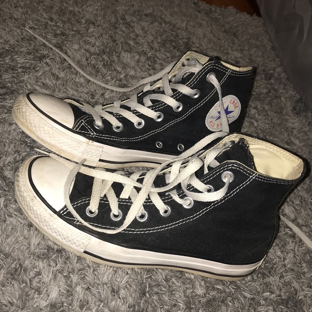 Size 7 Excellent Used Condition High Tops!!
